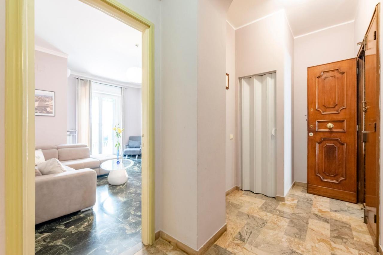 شقة Joivy Cute Flat With Terrace جنوة المظهر الخارجي الصورة